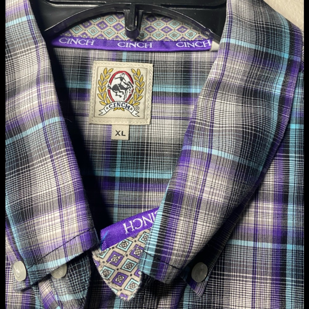 Cinch Button up